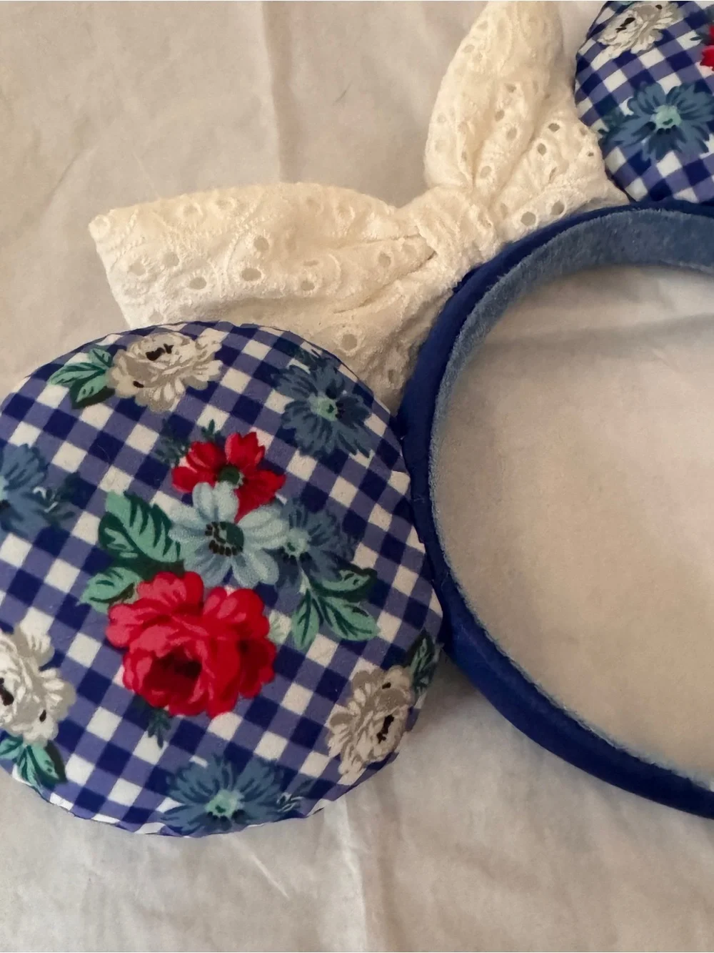 Disney minnie ear